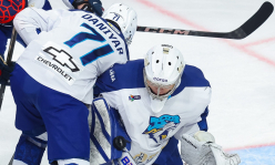 «Настраиваются все на нас как на иностранную команду». Сергей Шавернев оценил соперников и спрогнозировал выездную серию «Барыса»