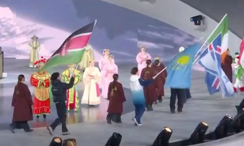 Казахстан совершил проход на закрытии Олимпиады-2026