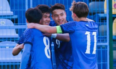 Казахстан сенсационно победил и возглавил группу отбора на Евро по футболу