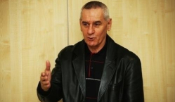 «Так и не понял, почему отменили гол и назначили пенальти». Юсуп Шадиев разобрал матчи четвертого тура КПЛ