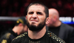 Бёрнс объяснил, почему Моралес не опасен для Махачева